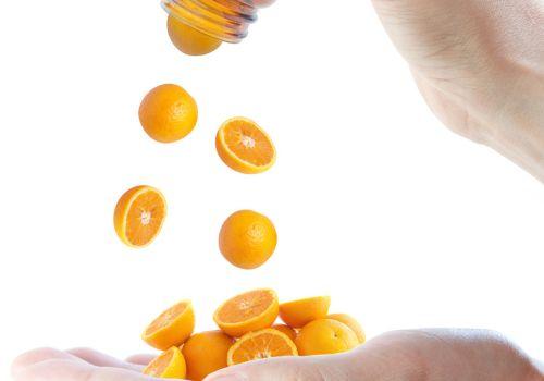 Jakie właściwości ma rutyna i dlaczego warto ją łączyć z witaminą C? Rutyna. Jakie ma właściwości i kiedy warto ją suplementować? Rutyna - działanie i właściwości