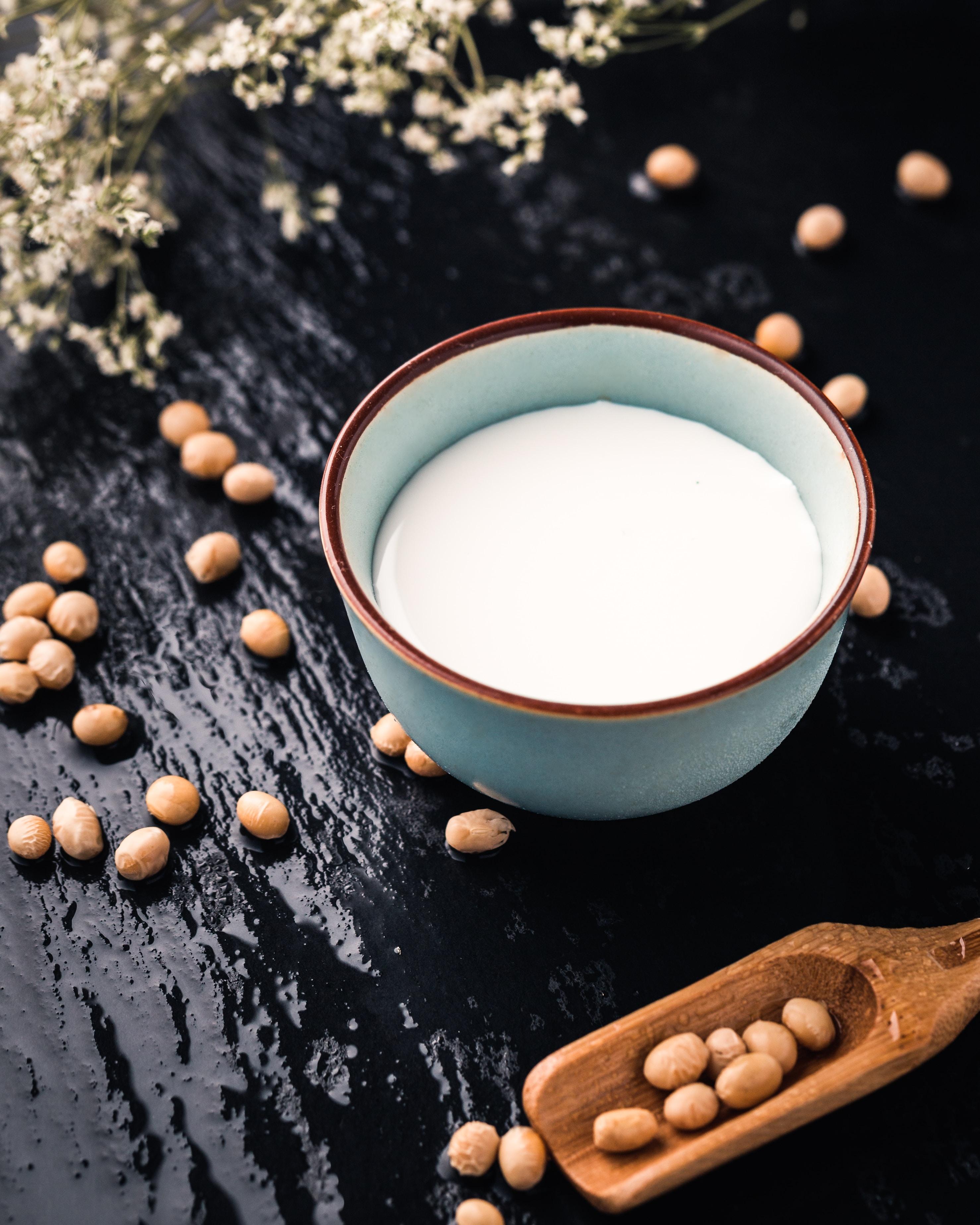 Czy mleko sojowe jest zdrowe? Wpływ na organizm i wartości odżywcze. Napój sojowy — właściwości i wartości odżywcze roślinnego mleka sojowego 