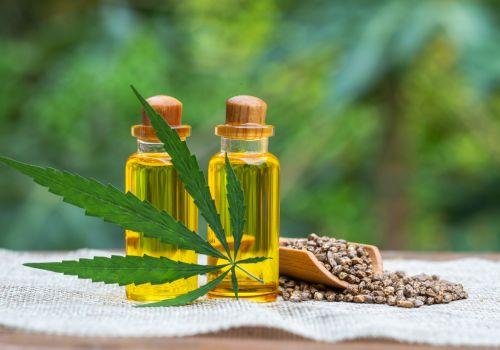 Nasiona konopi - na co pomagają? Wybierać łuskane, czy niełuskane?