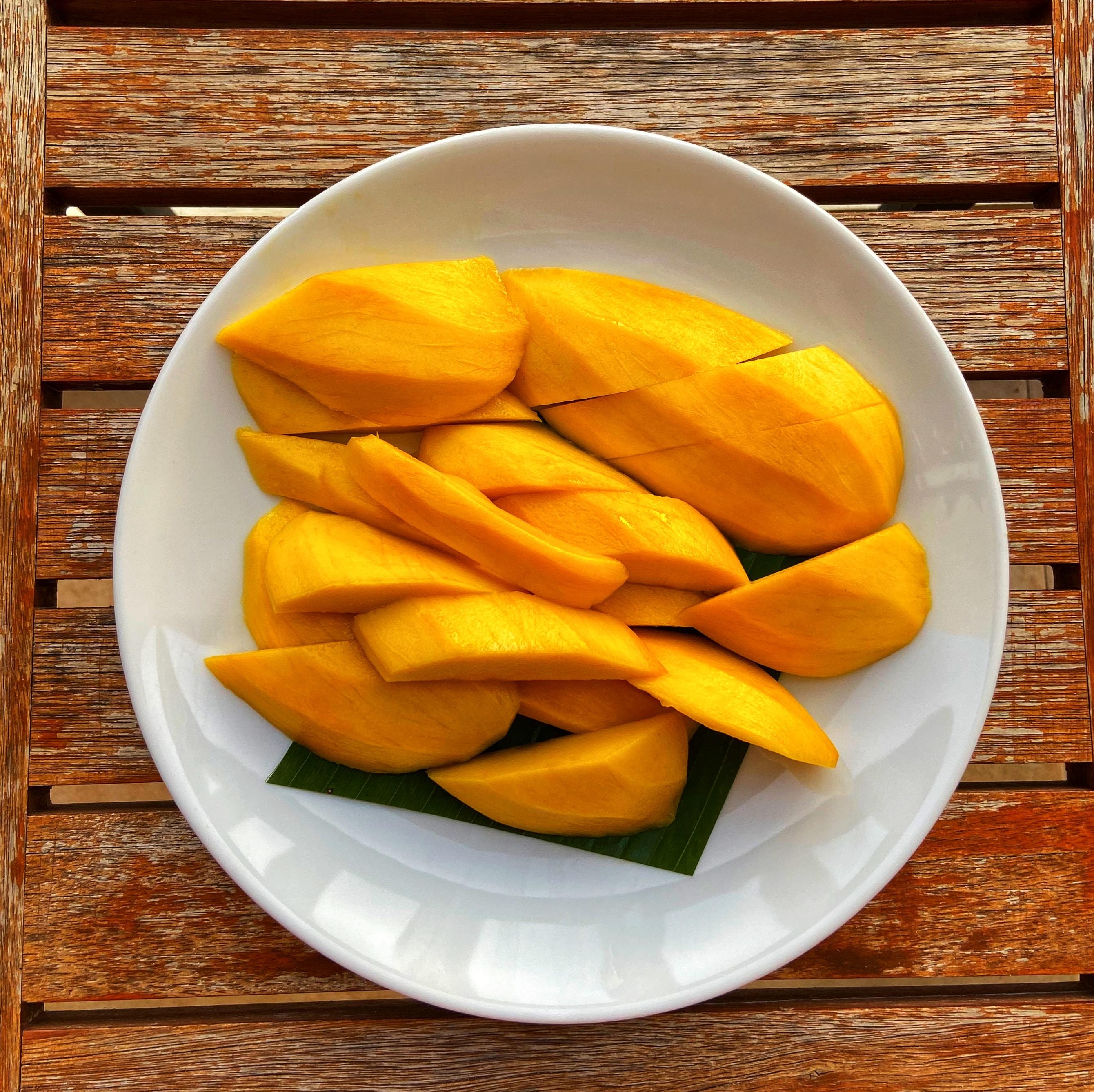 Dlaczego warto jeść mango? Właściwości zdrowotne. Mango owoc - właściwości, witaminy i wartości odżywcze mango. Mango – wartości odżywcze 