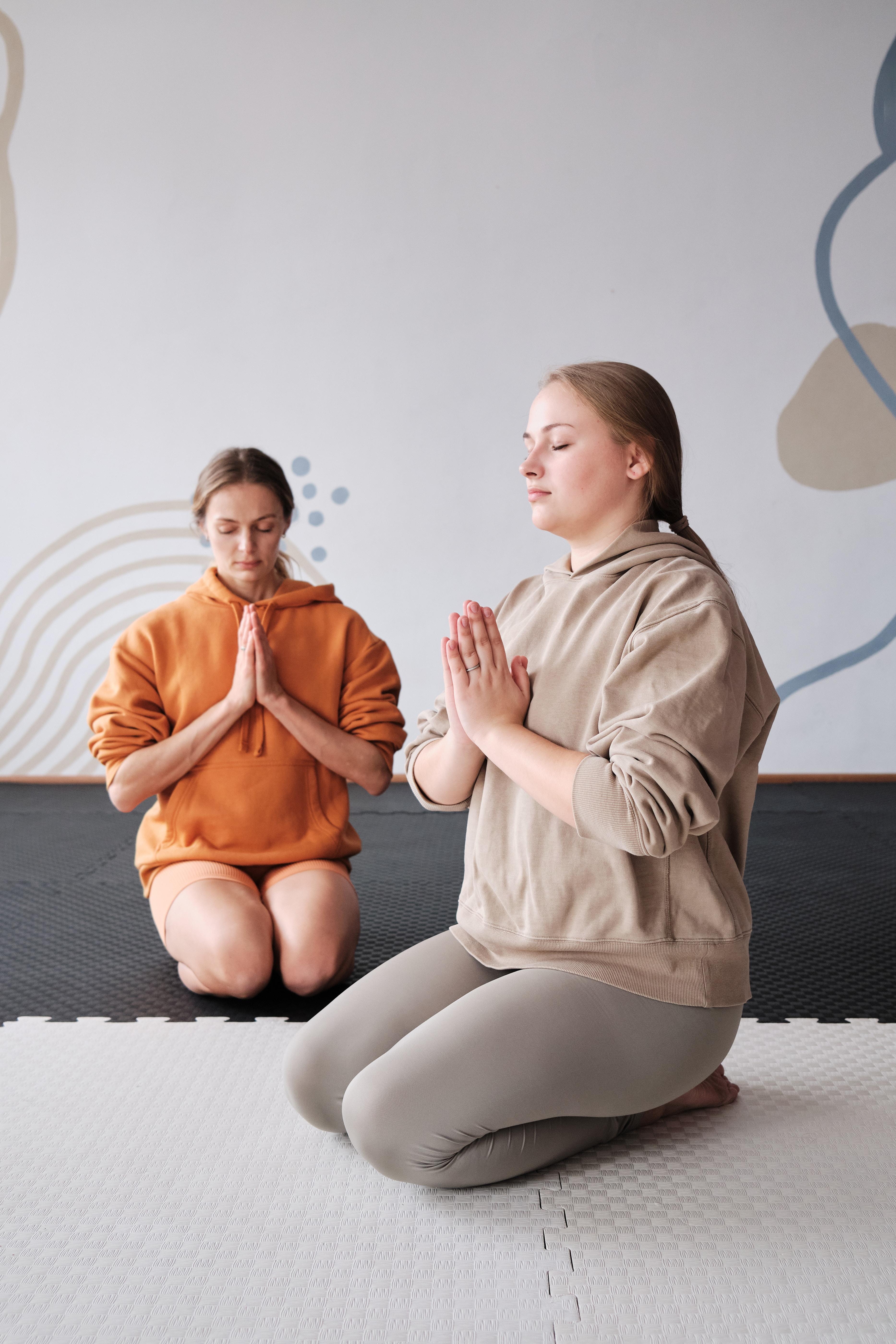Co daje medytacja? Korzyści z medytowania. Korzyści z medytacji. Technika dla ciała i umysłu. Medytacja dla początkujących. Od czego warto zacząć, aby czerpać jak największe korzyści płynące z medytacji. 
