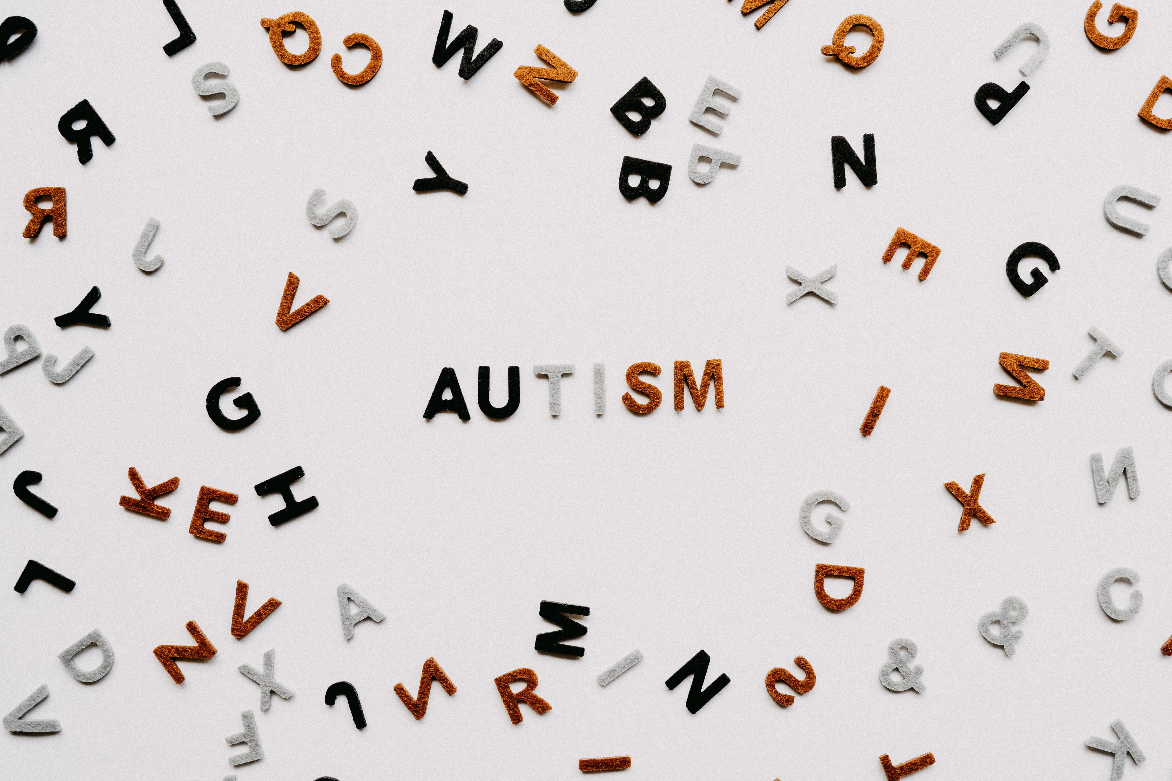 Zespół Klinefeltera: Diagnoza, objawy i rozwiązania terapeutyczne. Autyzm a niepełnosprawność intelektualna. Jak leczy się choroby genetyczne? 