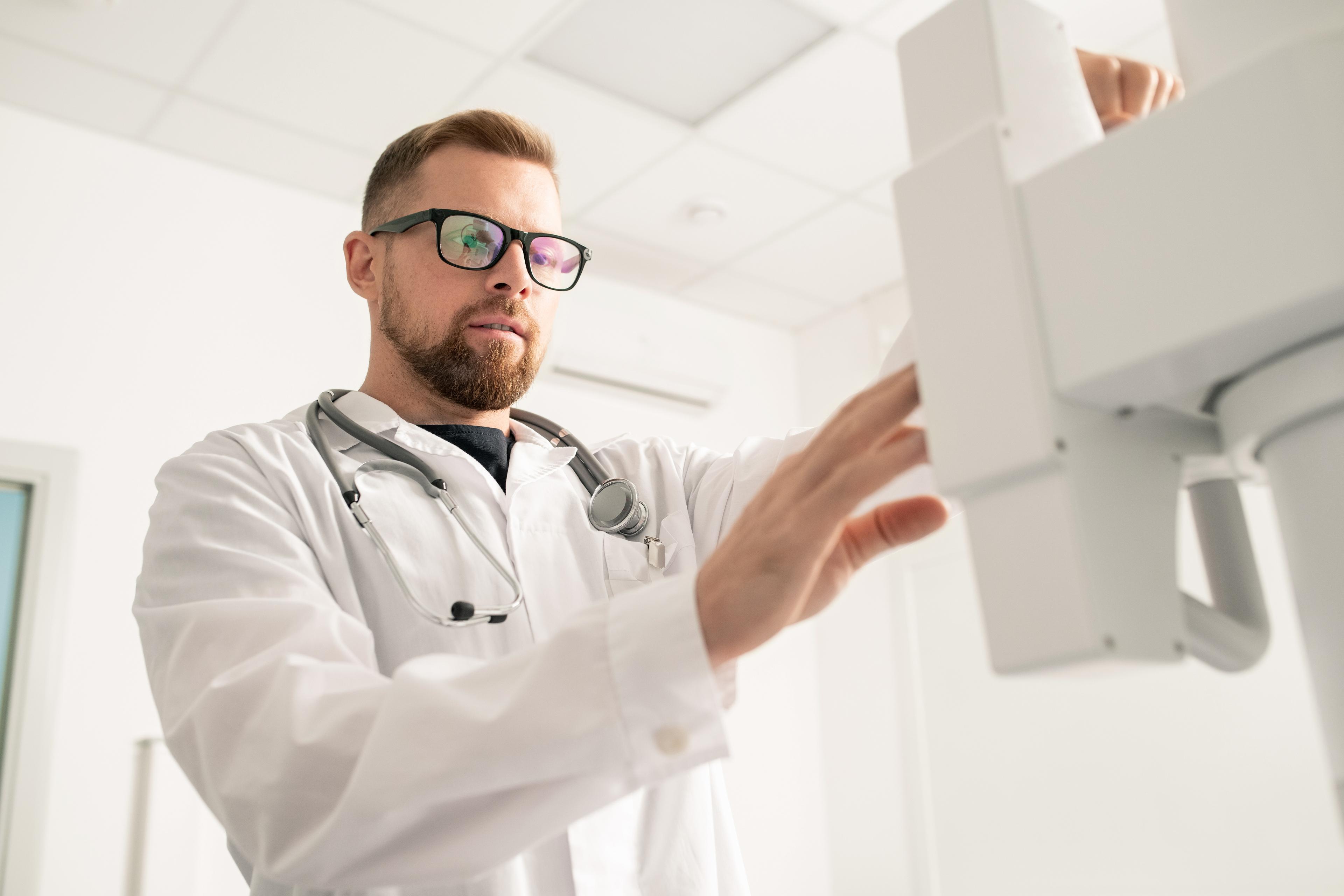 Rak jądra – objawy, leczenie i wsparcie pacjenta