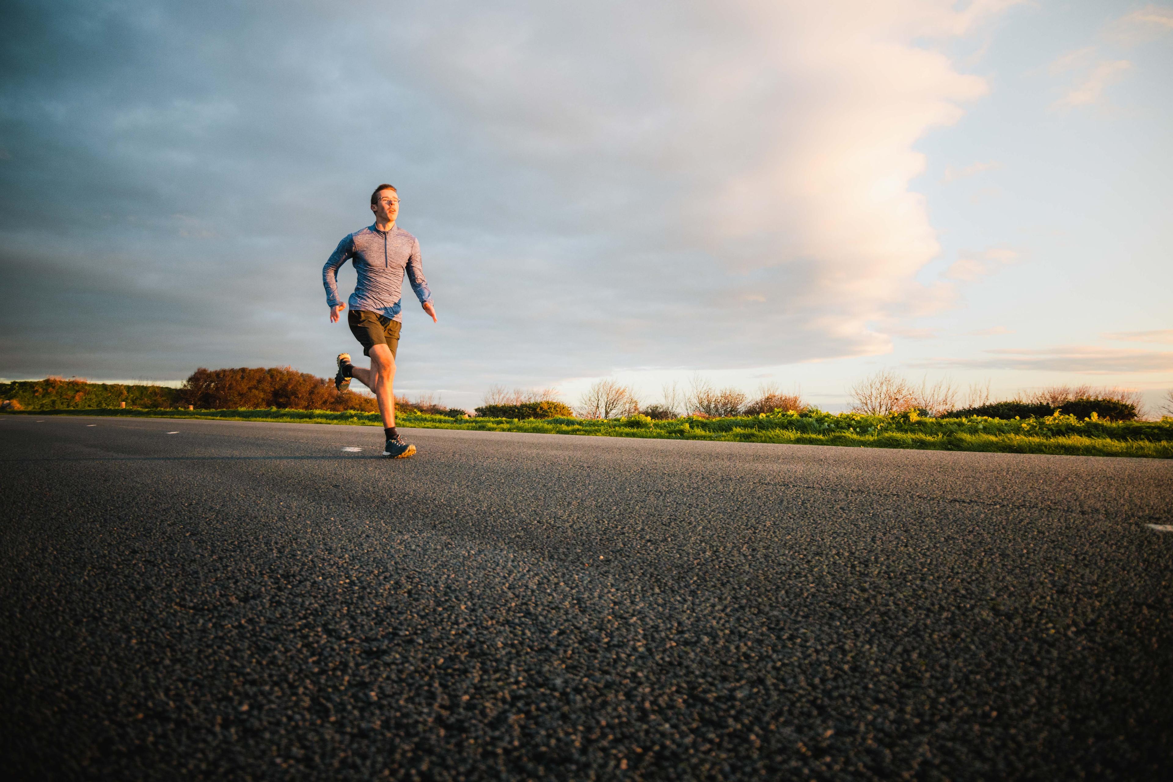 Jakie efekty daje bieganie - regularny trening i zauważalne rezultaty. Jak zacząć biegać i jaki ma to wpływ na zdrowie? 