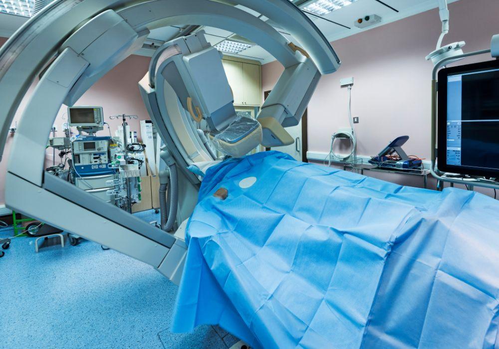 Koronarografia – na czym polega, przygotowanie i przeciwwskazania