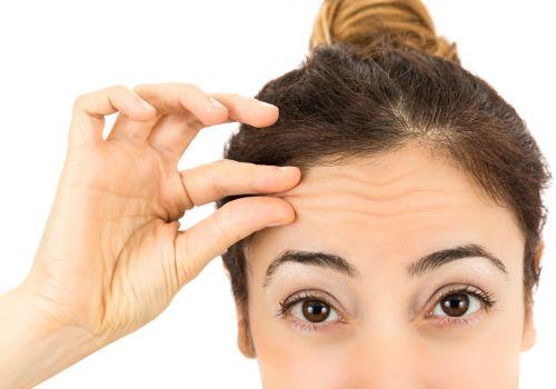 Jak zlikwidować zmarszczki na czole?