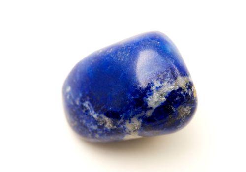 Lapis lazuli - odkryj jego właściwości zdrowotne i czy ma znaczenie duchowe? 