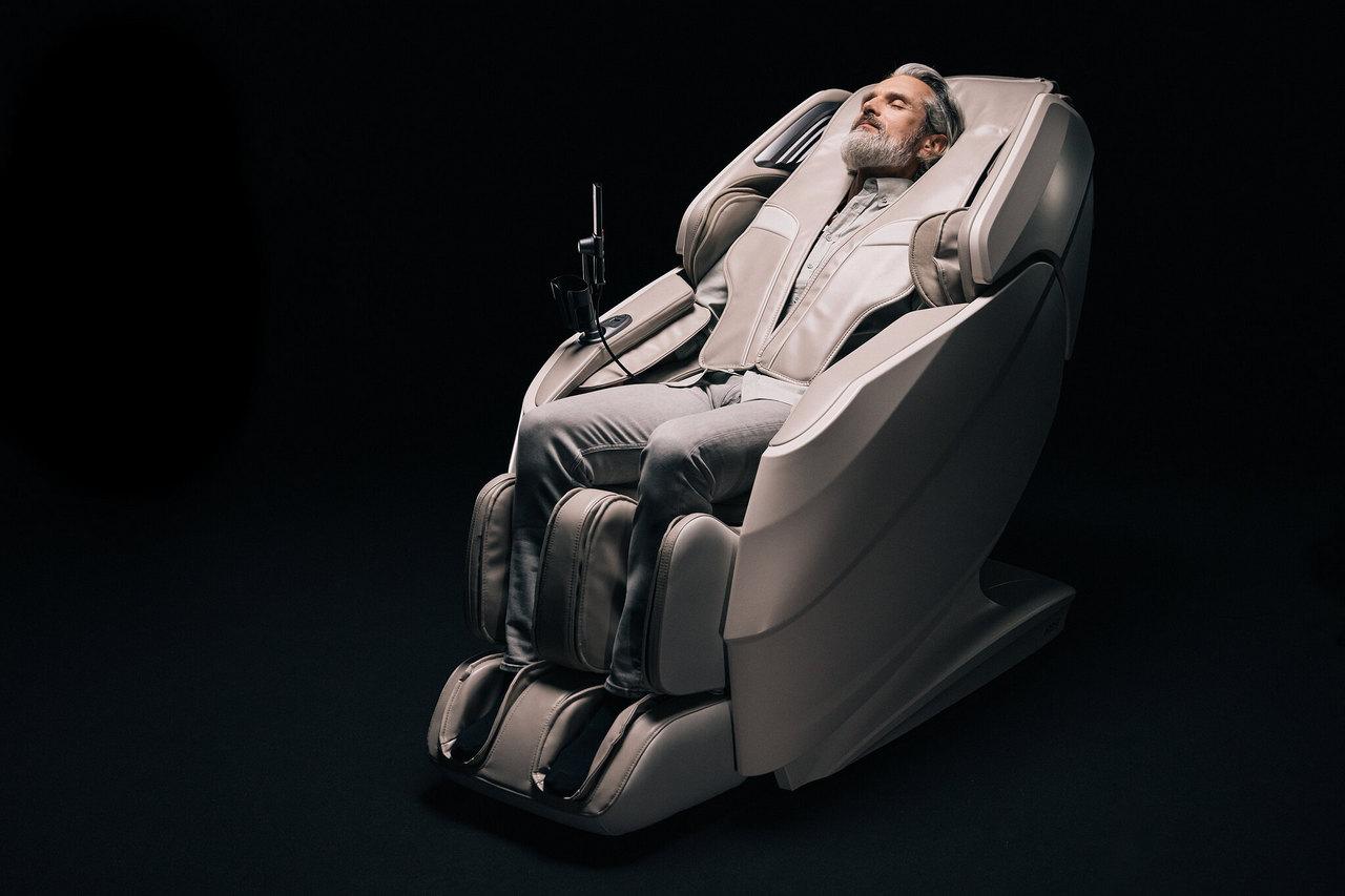 Jak fotele masujące mogą przynieść ulgę w bólach pleców?