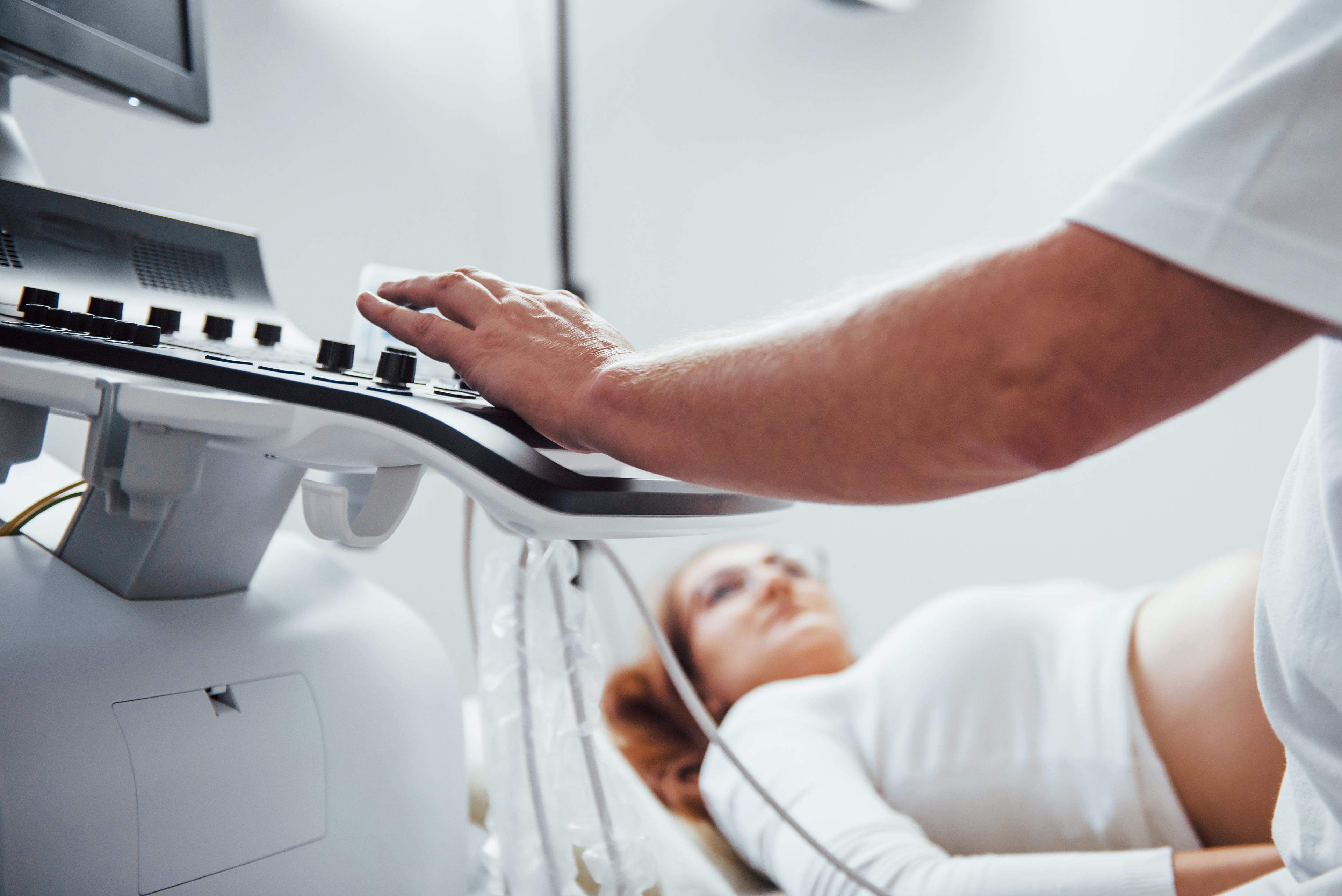 Kolposkopia – na czym polega badanie i kiedy je wykonać